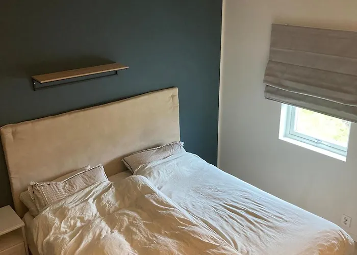 Duplex Near Airport 卑爾根