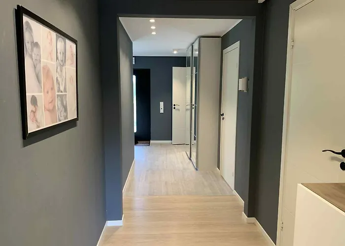 Duplex Near Airport 卑爾根